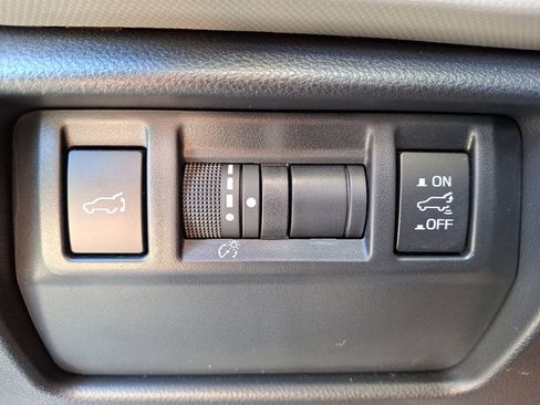 Certified 2025 Subaru Forester Limited AWD/4WD image 25