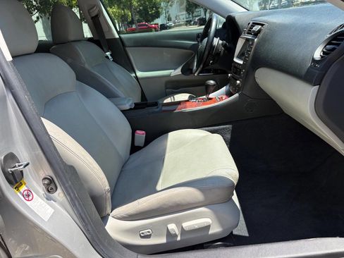 Used 2008 Lexus IS 250 RWD image 8