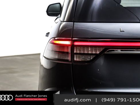 Used 2024 Lincoln Aviator Reserve image 16