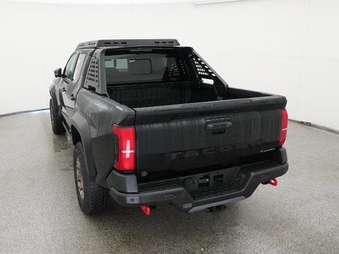 New 2025 Toyota Tacoma Trailhunter image 31