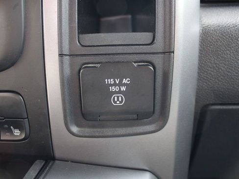 Used 2021 RAM 1500 Classic Warlock AWD/4WD image 38