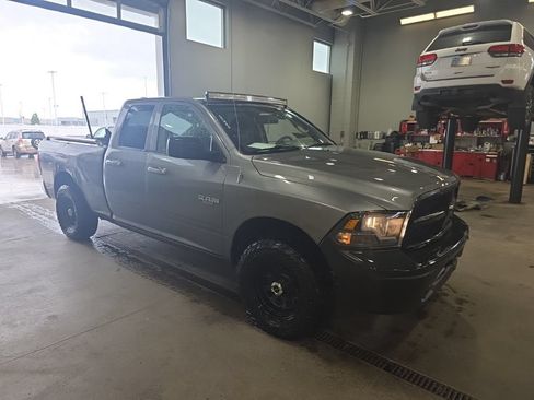Used 2010 Dodge Ram 1500 Truck ST w/ ST Popular Equipment Group AWD/4WD image 5
