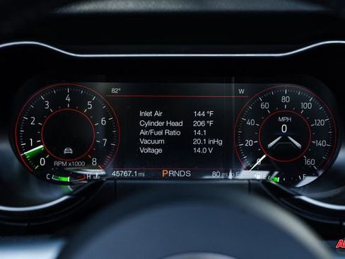 Used 2019 Ford Mustang GT Premium w/ Equipment Group 401A image 8