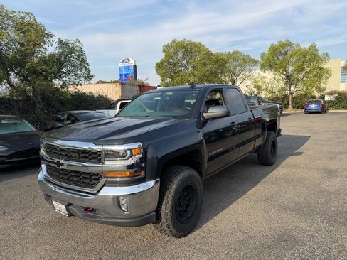 Used 2019 Chevrolet Silverado 1500 LT w/ All Star Edition image 1