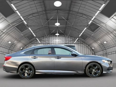 Used 2019 Honda Accord LX image 8