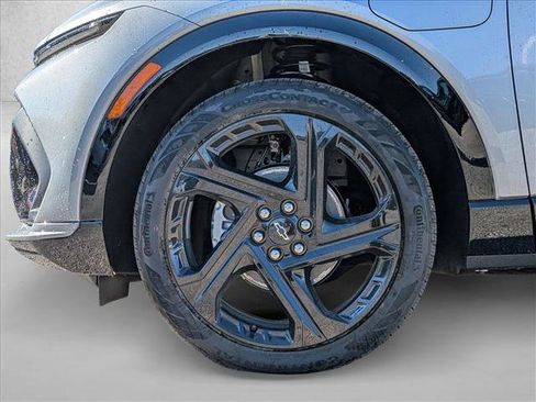 New 2026 Chevrolet Equinox EV RS image 18