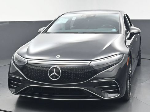 Used 2022 Mercedes-Benz EQS 450+ Sedan image 7