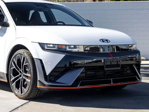 New 2025 Hyundai Ioniq 5 N image 3