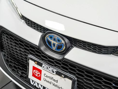 Certified 2021 Toyota Corolla LE FWD image 8