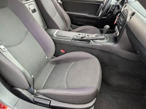 Used 2010 MAZDA MX-5 Miata Touring image 26