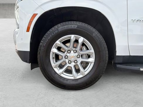 Certified 2025 Chevrolet Tahoe LT image 23