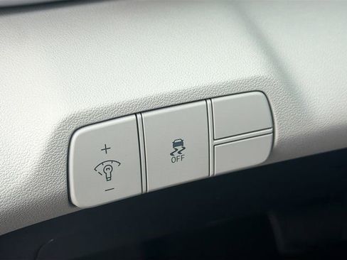 New 2026 Hyundai Elantra Limited FWD image 10