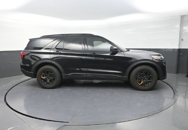Used 2026 Ford Explorer Tremor w/ Tremor Convenience Package AWD/4WD image 10