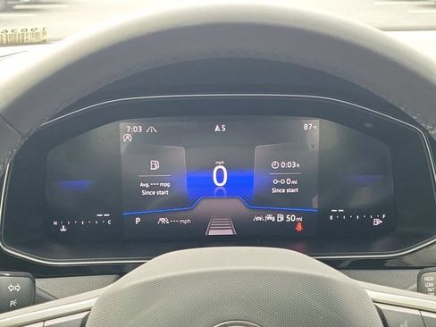 Certified 2025 Volkswagen Jetta S FWD image 20