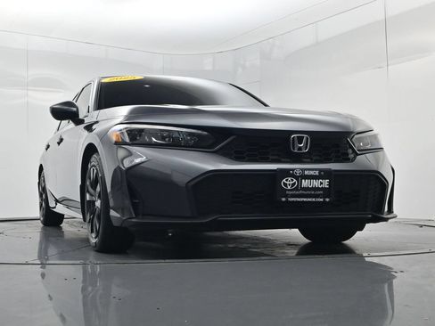 Used 2025 Honda Civic LX image 34