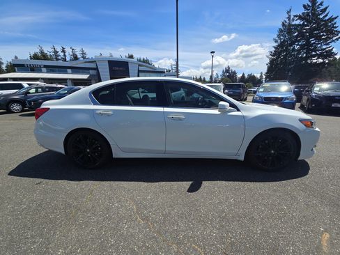 Used 2016 Acura RLX w/ Technology Package FWD image 2