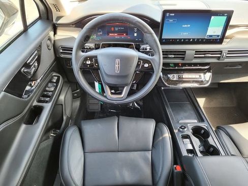 New 2025 Lincoln Corsair Grand Touring w/ Equipment Group 302A AWD/4WD image 7