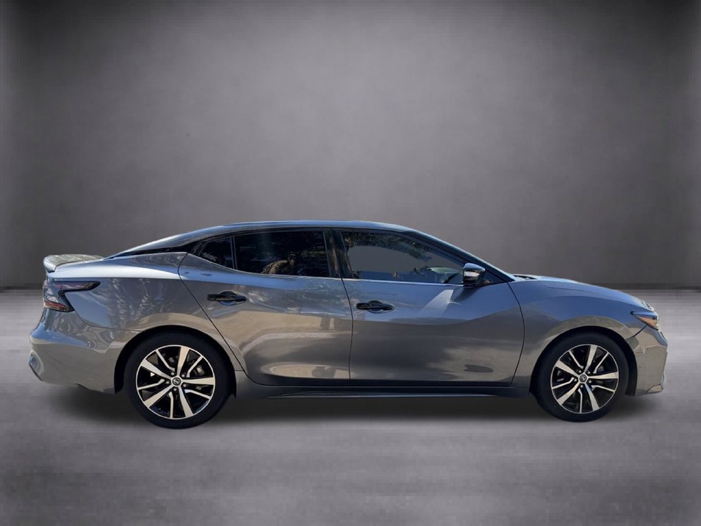 Used 2022 Nissan Maxima SV w/ Floor Mat Group FWD image 16