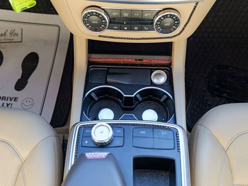 Used 2013 Mercedes-Benz GL 450 4MATIC image 22