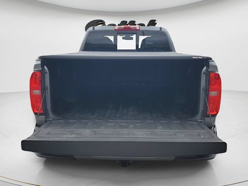 Used 2021 Chevrolet Colorado LT w/ Redline Special Edition RWD image 9