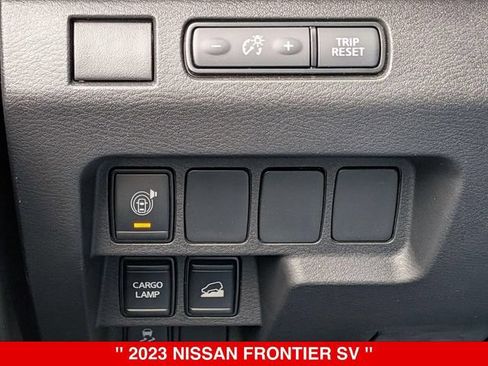 Certified 2023 Nissan Frontier SV w/ Technology Package AWD/4WD image 20