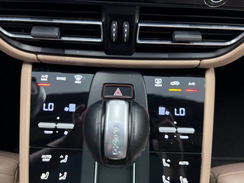 Used 2023 Porsche Macan Turbo AWD/4WD image 25