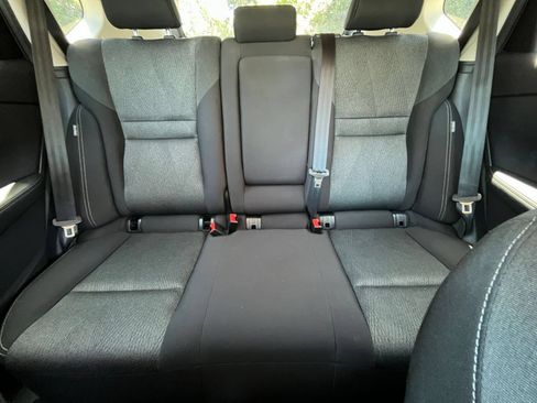 Used 2025 Nissan Rogue SV FWD image 40