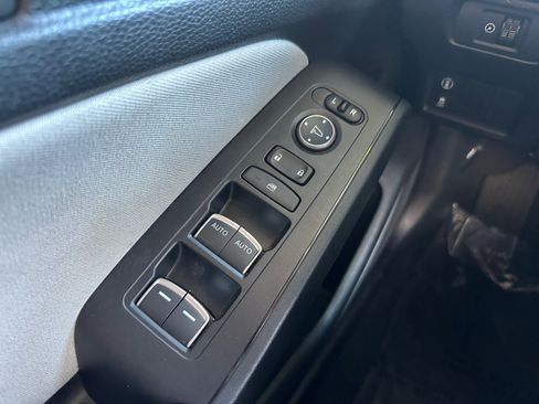 Used 2024 Honda Civic LX image 17