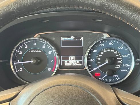 Used 2017 Subaru Crosstrek 2.0i Limited AWD/4WD image 31