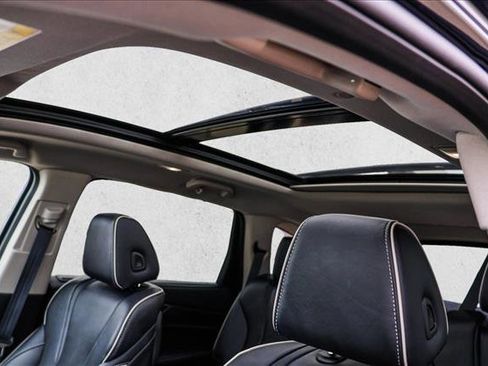 Used 2023 Acura MDX SH-AWD w/ Advance Package image 11