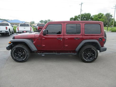 Used 2021 Jeep Wrangler Unlimited Sport AWD/4WD image 9