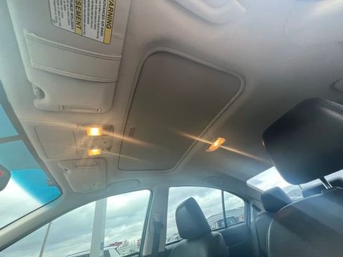 Used 2011 Subaru Legacy 2.5i Limited w/ Appearance Package 1E image 10