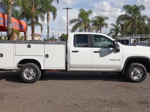 Used 2024 Chevrolet Silverado 2500 W/T w/ WT Convenience Package image 10