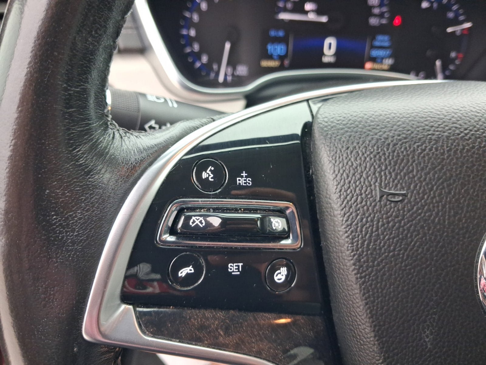 Used 2015 Cadillac SRX Luxury AWD/4WD image 18