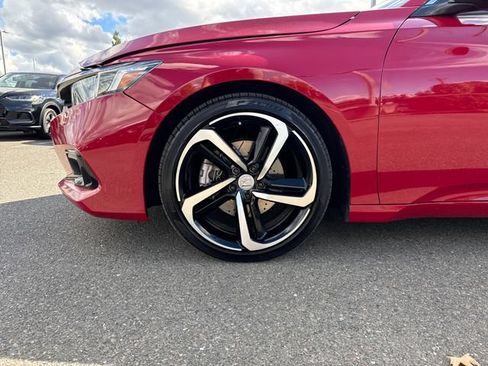 Used 2021 Honda Accord Sport image 27