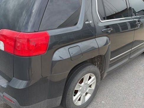 Used 2013 GMC Terrain SLE FWD image 15