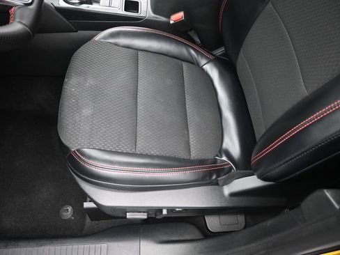 Used 2024 Ford Escape ST-Line w/ Tech Pack #1 AWD/4WD image 10
