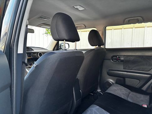 Used 2012 Scion xB image 28