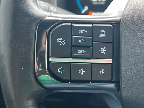 Used 2022 Ford F150 Platinum w/ Equipment Group 701A High AWD/4WD image 39