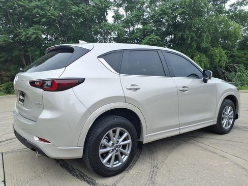 Used 2025 MAZDA CX-5 AWD 2.5 S w/ Preferred Package image 3
