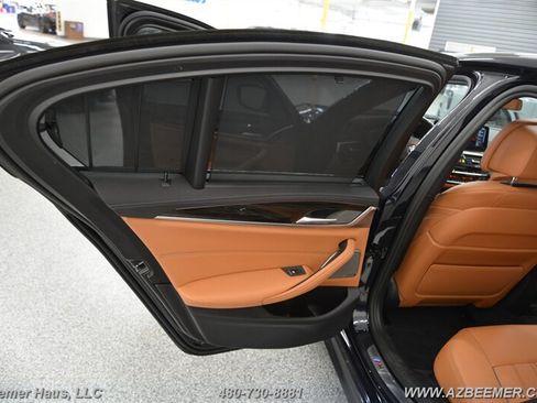Used 2022 BMW M550i xDrive w/ Executive Package AWD/4WD image 43