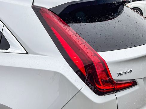 Certified 2023 Cadillac XT4 Luxury w/ Cold Weather Package FWD image 8