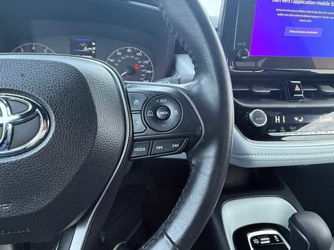 Used 2023 Toyota Corolla SE image 18