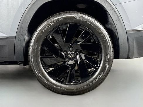 New 2026 Volkswagen Atlas SE AWD/4WD image 32