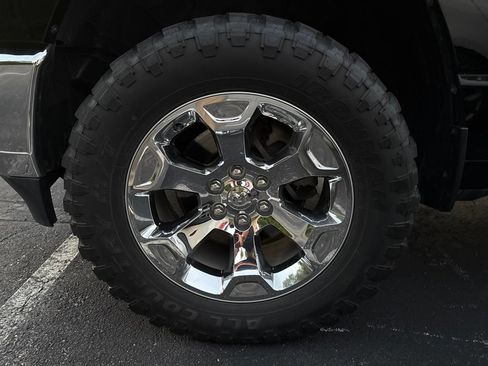 Used 2020 RAM 1500 Big Horn AWD/4WD image 7