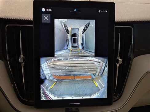 New 2026 Volvo XC60 T8 Ultra w/ Protection Package Premier image 15