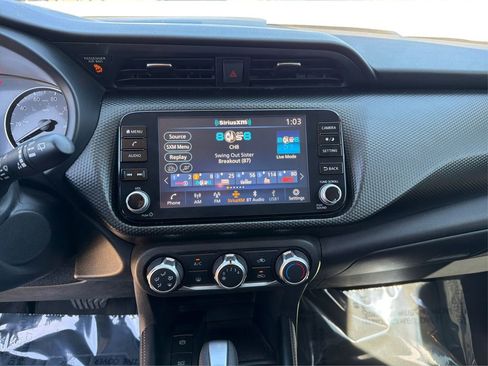 Used 2023 Nissan Kicks SV image 14