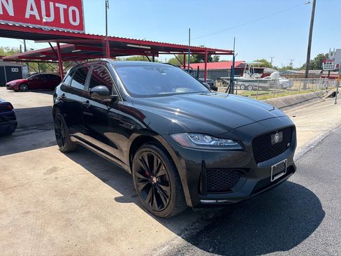 Used 2017 Jaguar F-PACE S AWD/4WD image 11