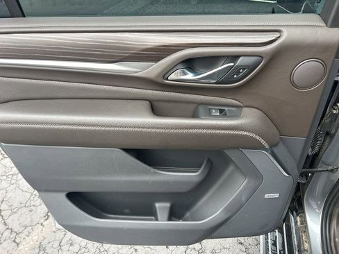 Used 2021 GMC Yukon XL Denali w/ Denali Ultimate Package image 37