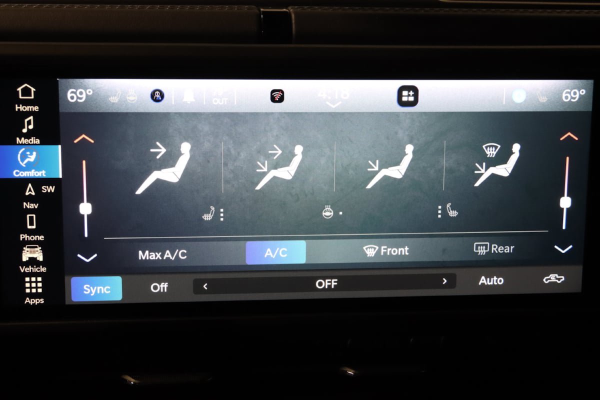 Used 2026 Jeep Gladiator Mojave AWD/4WD image 50